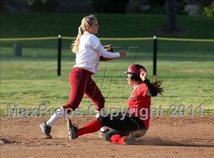 Thumbnail 1 in La Canada vs. Hart (T.O. Tournament) photogallery.