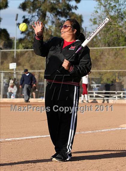 Thumbnail 1 in La Canada vs. Hart (T.O. Tournament) photogallery.