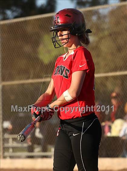 Thumbnail 3 in La Canada vs. Hart (T.O. Tournament) photogallery.