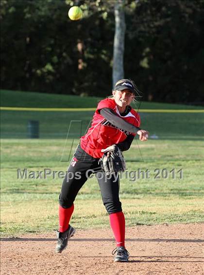 Thumbnail 1 in La Canada vs. Hart (T.O. Tournament) photogallery.