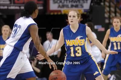 Thumbnail 2 in Sac. Waldorf vs Forest Lake Chr. (D5 Sec. Final)#1  photogallery.