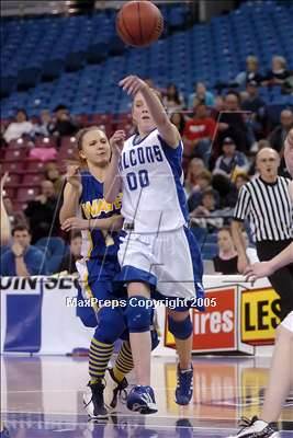 Thumbnail 3 in Sac. Waldorf vs Forest Lake Chr. (D5 Sec. Final)#1  photogallery.