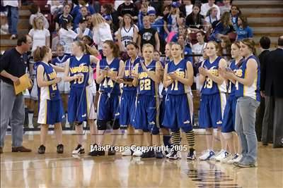Thumbnail 3 in Sac. Waldorf vs Forest Lake Chr. (D5 Sec. Final)#1  photogallery.
