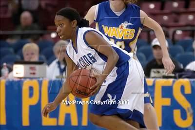 Thumbnail 2 in Sac. Waldorf vs Forest Lake Chr. (D5 Sec. Final)#1  photogallery.