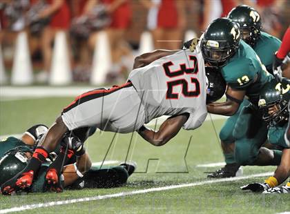 Thumbnail 1 in Longview vs. Coppell (Tom Landry Classic) photogallery.
