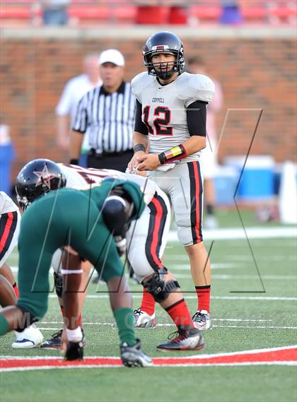 Thumbnail 3 in Longview vs. Coppell (Tom Landry Classic) photogallery.