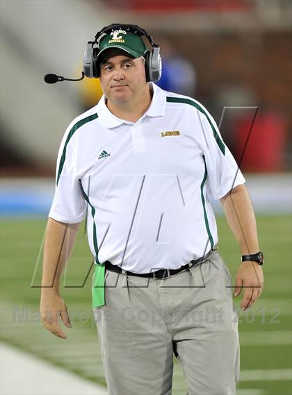 Thumbnail 1 in Longview vs. Coppell (Tom Landry Classic) photogallery.