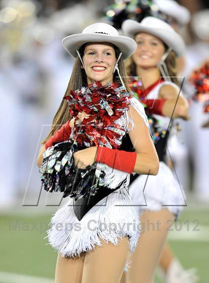 Thumbnail 2 in Longview vs. Coppell (Tom Landry Classic) photogallery.