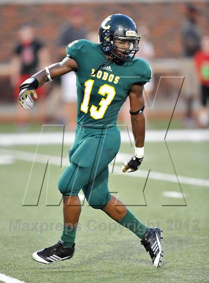 Thumbnail 3 in Longview vs. Coppell (Tom Landry Classic) photogallery.
