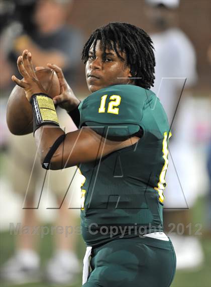 Thumbnail 3 in Longview vs. Coppell (Tom Landry Classic) photogallery.