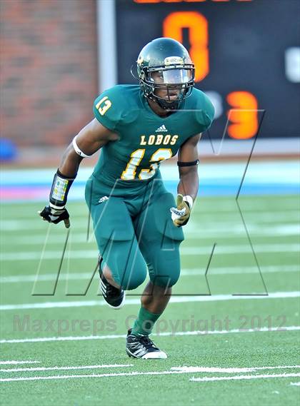 Thumbnail 1 in Longview vs. Coppell (Tom Landry Classic) photogallery.