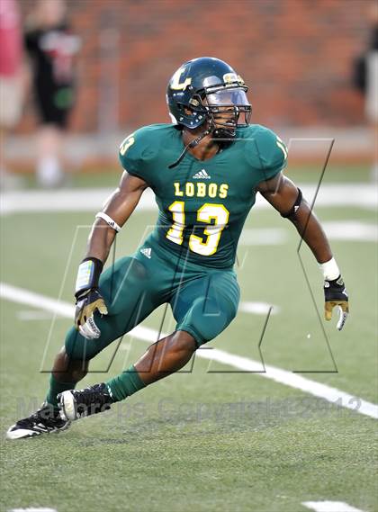 Thumbnail 1 in Longview vs. Coppell (Tom Landry Classic) photogallery.