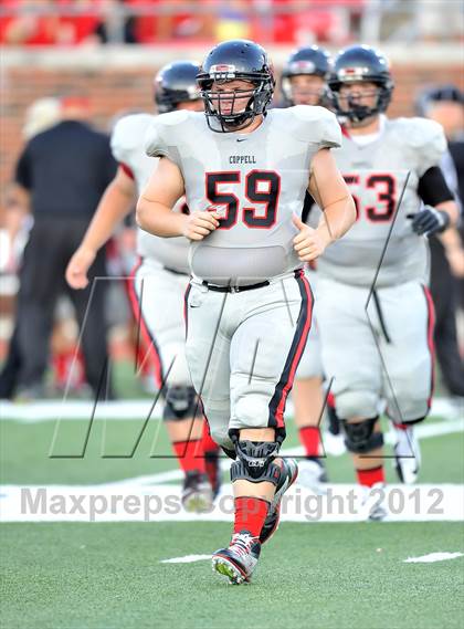 Thumbnail 2 in Longview vs. Coppell (Tom Landry Classic) photogallery.