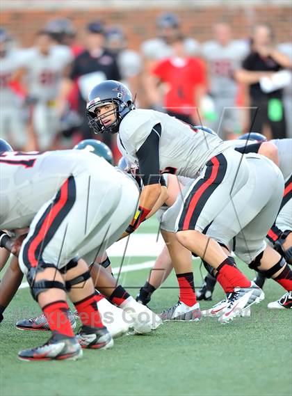 Thumbnail 3 in Longview vs. Coppell (Tom Landry Classic) photogallery.