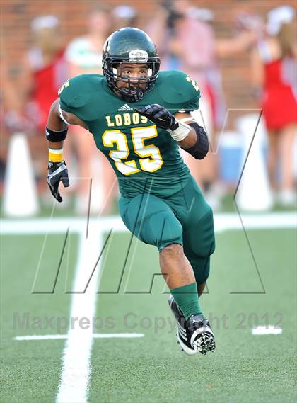 Thumbnail 3 in Longview vs. Coppell (Tom Landry Classic) photogallery.