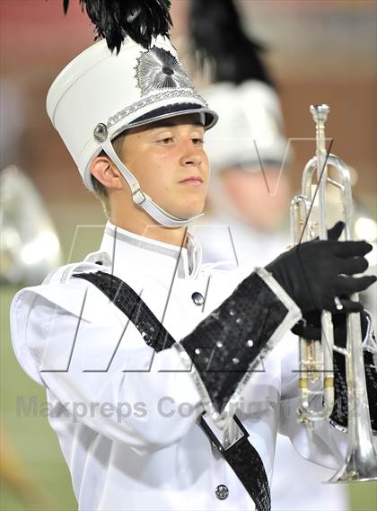Thumbnail 3 in Longview vs. Coppell (Tom Landry Classic) photogallery.