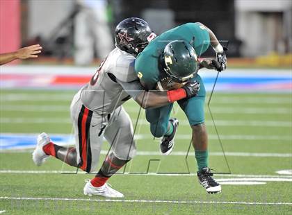 Thumbnail 1 in Longview vs. Coppell (Tom Landry Classic) photogallery.