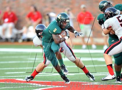 Thumbnail 2 in Longview vs. Coppell (Tom Landry Classic) photogallery.