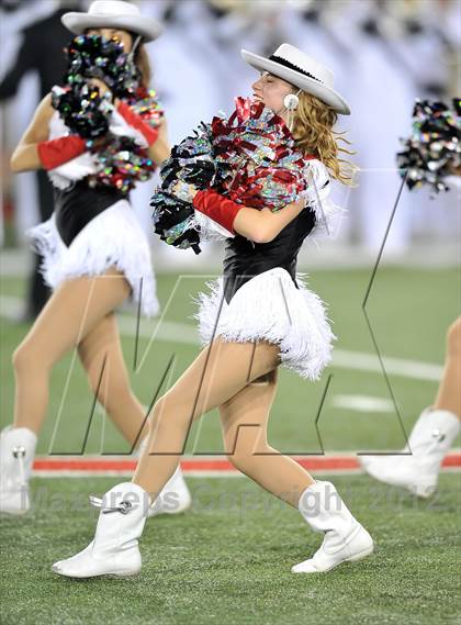 Thumbnail 1 in Longview vs. Coppell (Tom Landry Classic) photogallery.