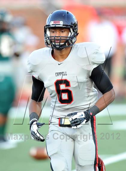 Thumbnail 2 in Longview vs. Coppell (Tom Landry Classic) photogallery.