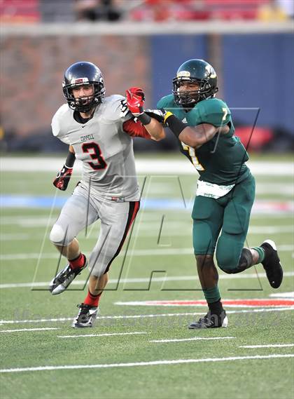 Thumbnail 1 in Longview vs. Coppell (Tom Landry Classic) photogallery.