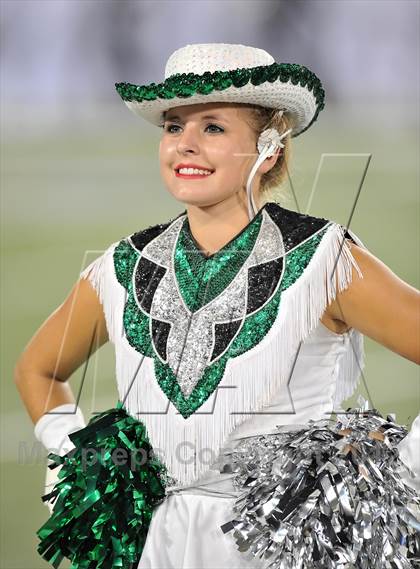 Thumbnail 1 in Longview vs. Coppell (Tom Landry Classic) photogallery.