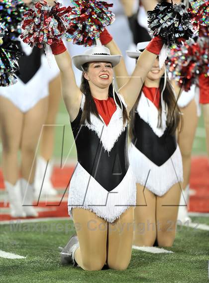 Thumbnail 1 in Longview vs. Coppell (Tom Landry Classic) photogallery.