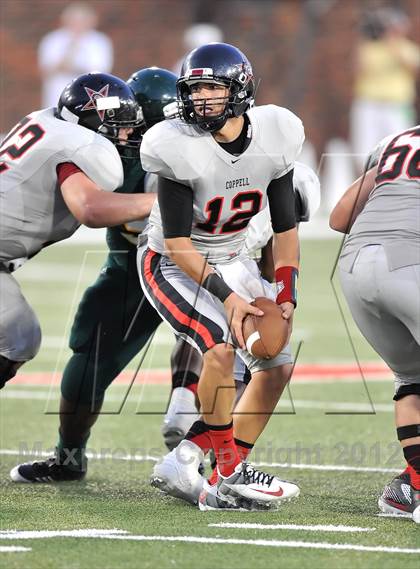 Thumbnail 1 in Longview vs. Coppell (Tom Landry Classic) photogallery.