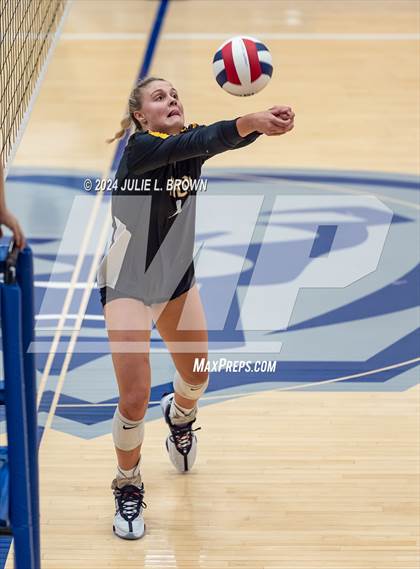 Thumbnail 3 in Avon @ Hamilton Southeastern photogallery.