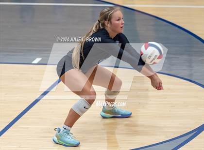 Thumbnail 2 in Avon @ Hamilton Southeastern photogallery.