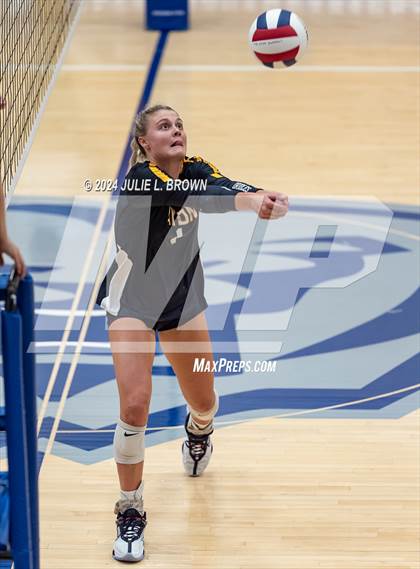 Thumbnail 2 in Avon @ Hamilton Southeastern photogallery.