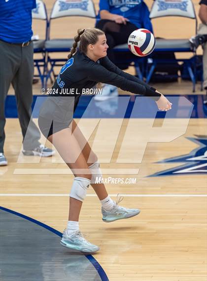 Thumbnail 1 in Avon @ Hamilton Southeastern photogallery.