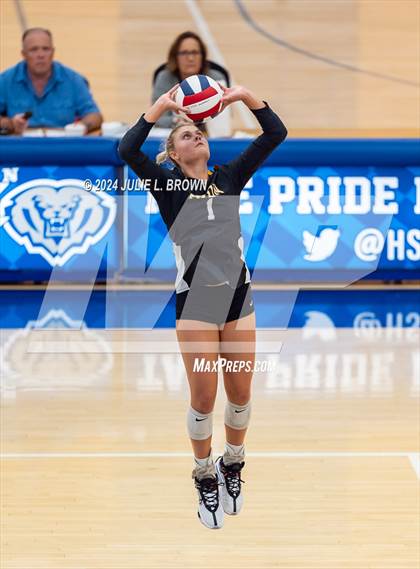 Thumbnail 2 in Avon @ Hamilton Southeastern photogallery.