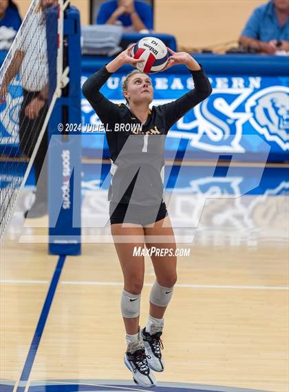 Thumbnail 2 in Avon @ Hamilton Southeastern photogallery.