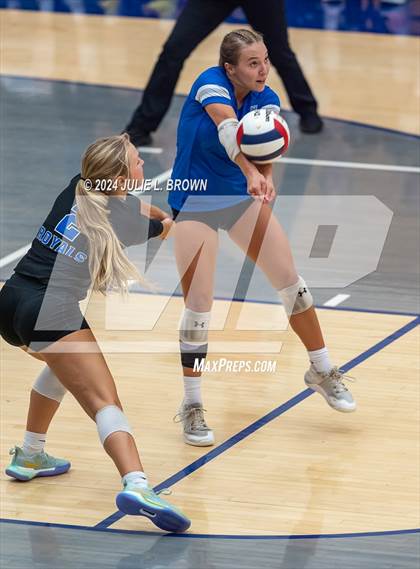 Thumbnail 2 in Avon @ Hamilton Southeastern photogallery.