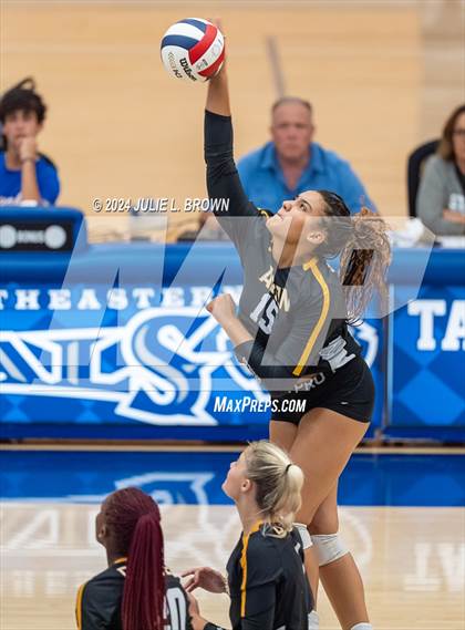 Thumbnail 2 in Avon @ Hamilton Southeastern photogallery.