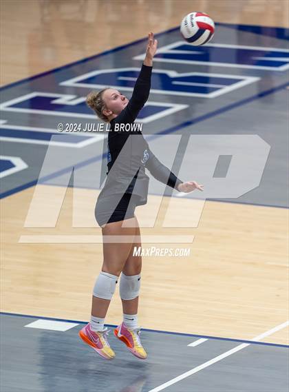 Thumbnail 1 in Avon @ Hamilton Southeastern photogallery.