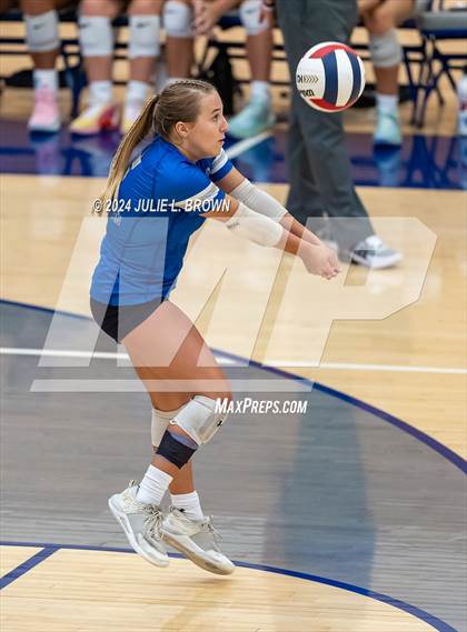 Thumbnail 3 in Avon @ Hamilton Southeastern photogallery.