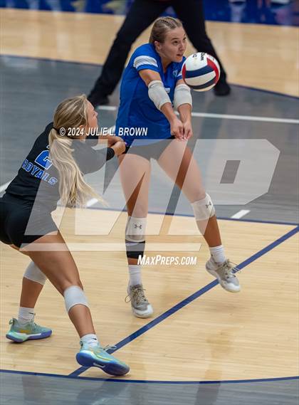 Thumbnail 3 in Avon @ Hamilton Southeastern photogallery.