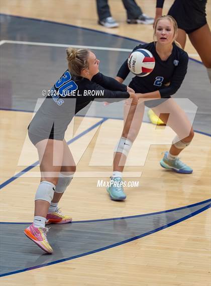 Thumbnail 3 in Avon @ Hamilton Southeastern photogallery.