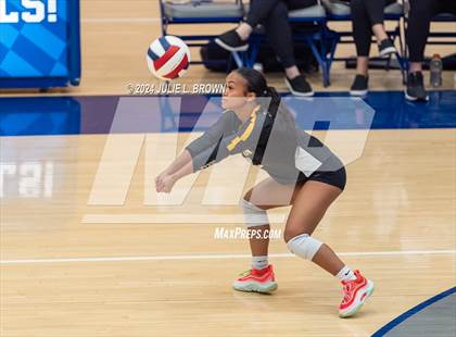 Thumbnail 1 in Avon @ Hamilton Southeastern photogallery.