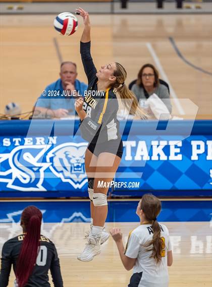 Thumbnail 2 in Avon @ Hamilton Southeastern photogallery.