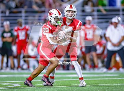 Thumbnail 1 in Caney Creek vs The Woodlands photogallery.