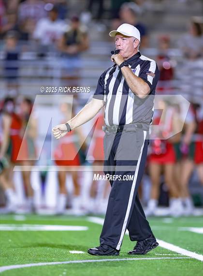 Thumbnail 2 in Caney Creek vs The Woodlands photogallery.