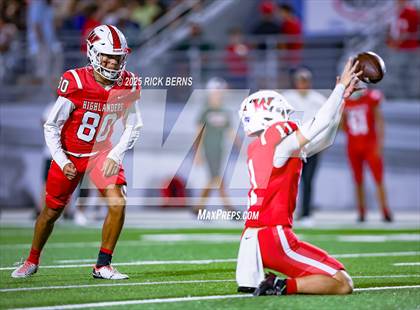 Thumbnail 2 in Caney Creek vs The Woodlands photogallery.