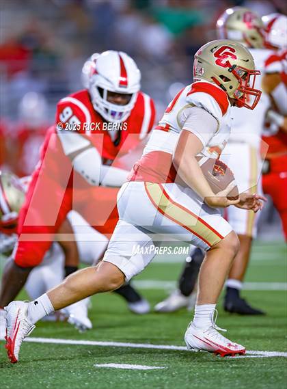 Thumbnail 3 in Caney Creek vs The Woodlands photogallery.