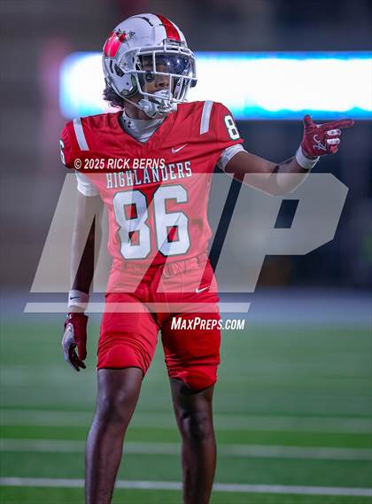 Thumbnail 3 in Caney Creek vs The Woodlands photogallery.