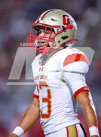 Thumbnail 2 in Caney Creek vs The Woodlands photogallery.