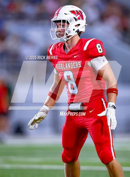 Thumbnail 3 in Caney Creek vs The Woodlands photogallery.