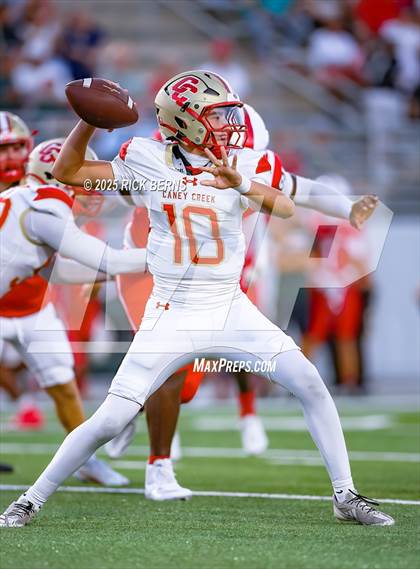 Thumbnail 3 in Caney Creek vs The Woodlands photogallery.
